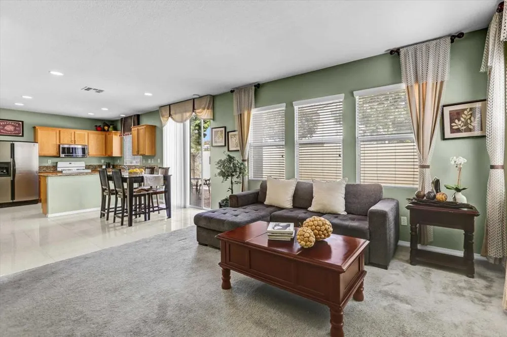 2209 Caminito Turin Chula Vista, CA 91915