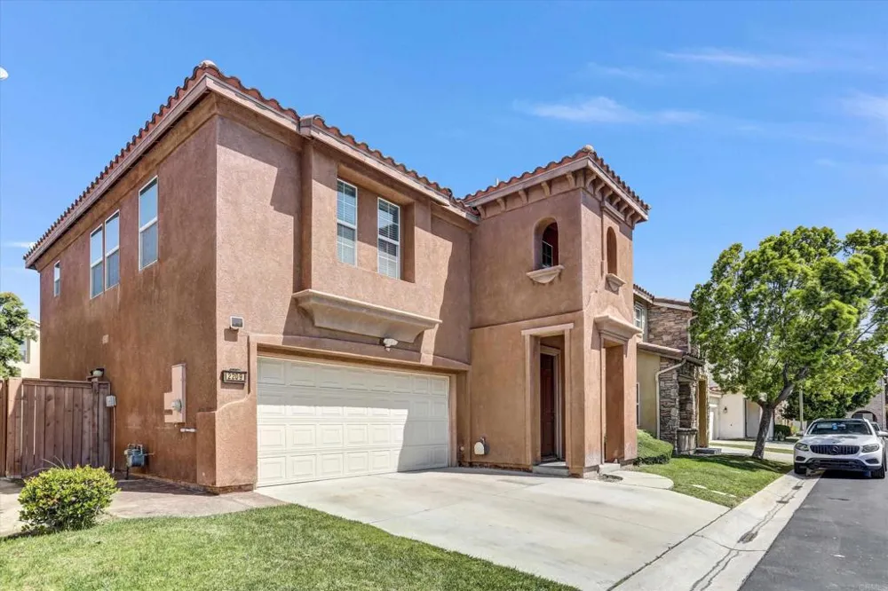 2209 Caminito Turin Chula Vista, CA 91915
