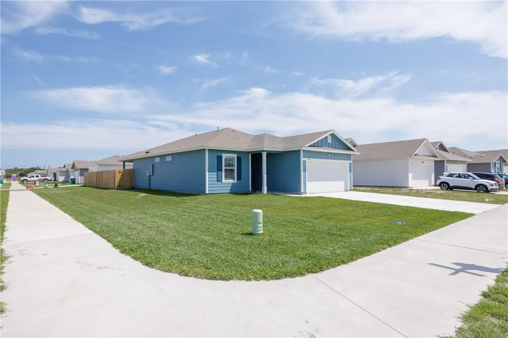 1941 Estes Flats Drive Aransas Pass, TX 78336