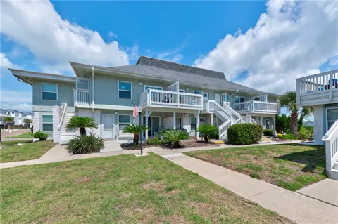 4901 State Highway 361 #102