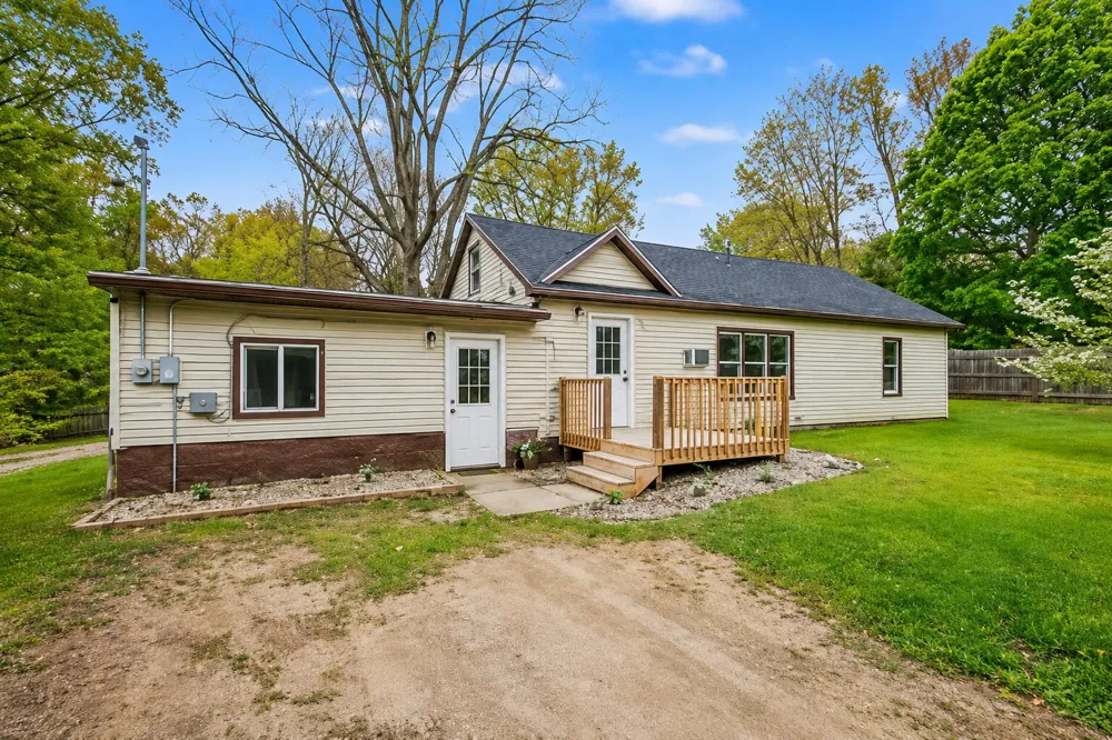 659 Academy Street Allegan, MI 49010