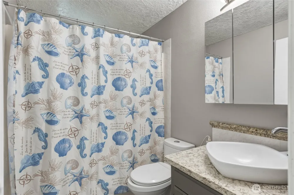 369 E Birnie Slough Road Cathlamet, WA 98612
