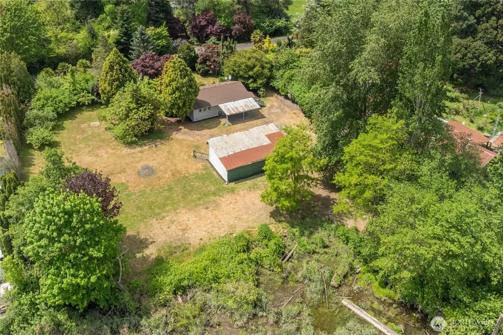 369 E Birnie Slough Road Cathlamet, WA 98612