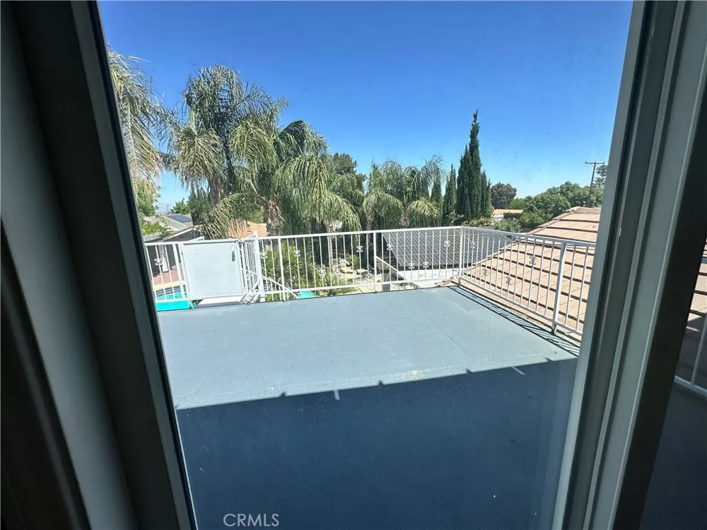 4761 W Avenue Quartz Hill, CA 93536