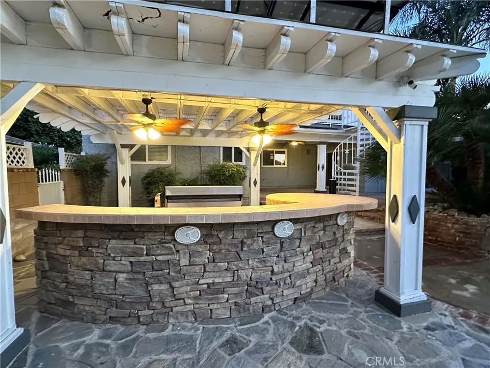 4761 W Avenue Quartz Hill, CA 93536