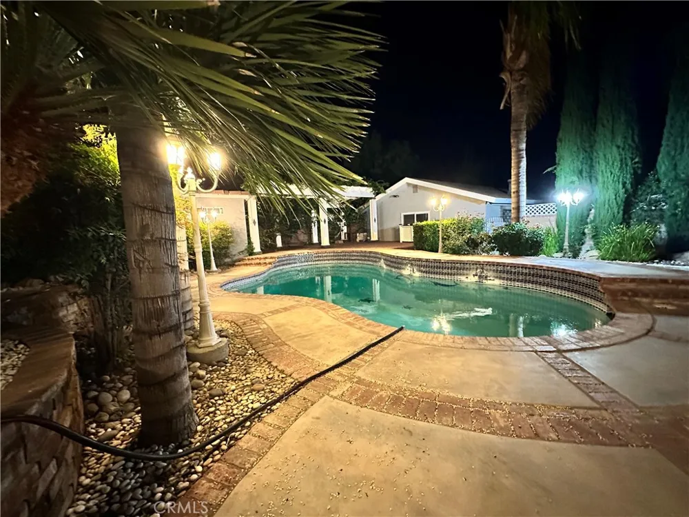 4761 W Avenue Quartz Hill, CA 93536