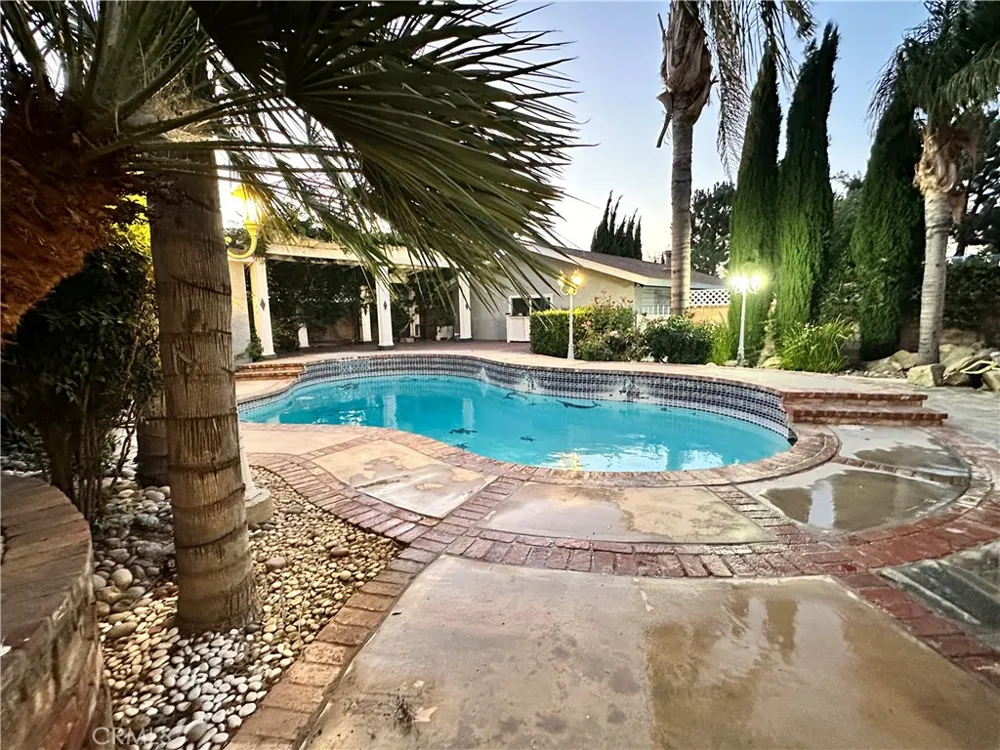 4761 W Avenue Quartz Hill, CA 93536