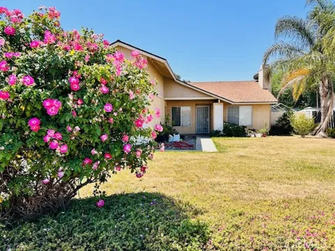 441 Placentia