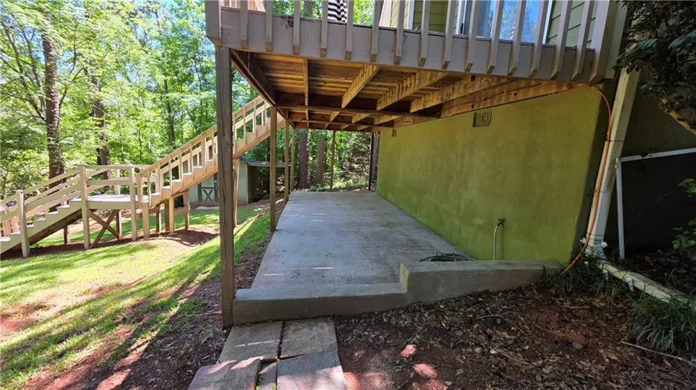 356 Anchor Point Drive Eatonton, GA 31024