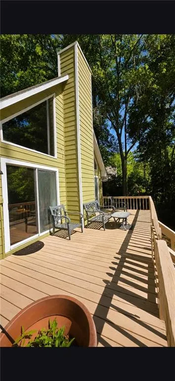 356 Anchor Point Drive Eatonton, GA 31024