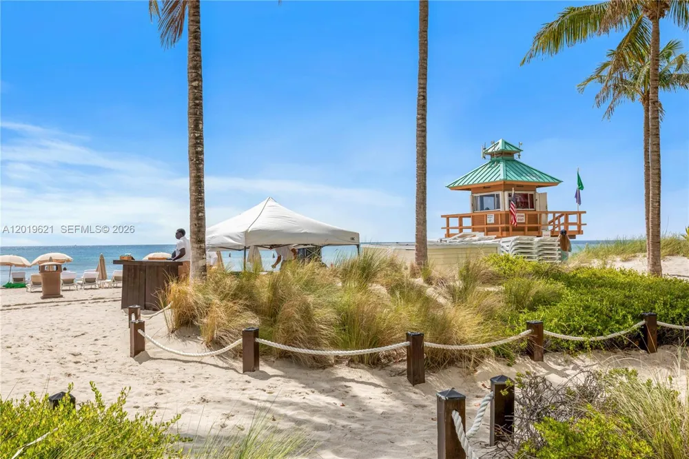 18975 Collins Ave #C-1 Sunny Isles Beach, FL 33160