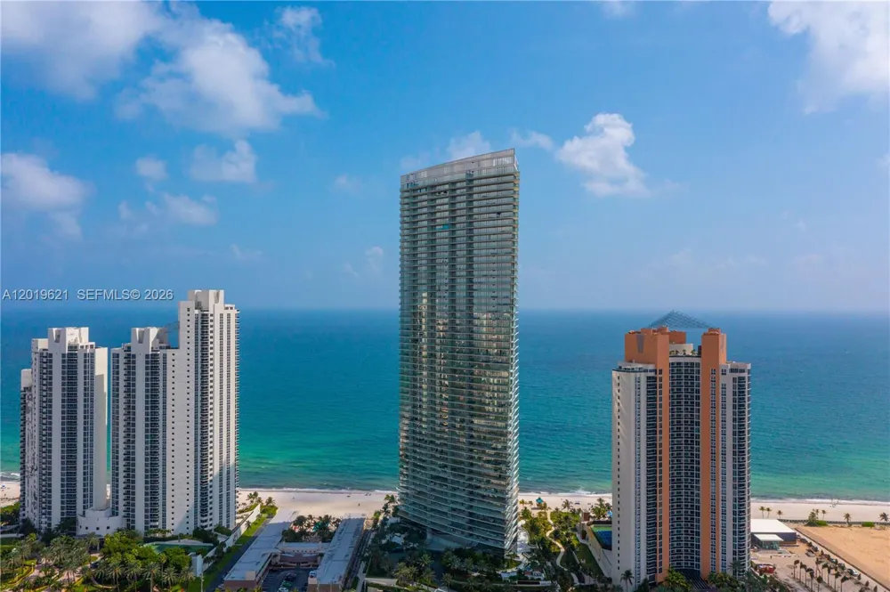18975 Collins Ave #C-1 Sunny Isles Beach, FL 33160