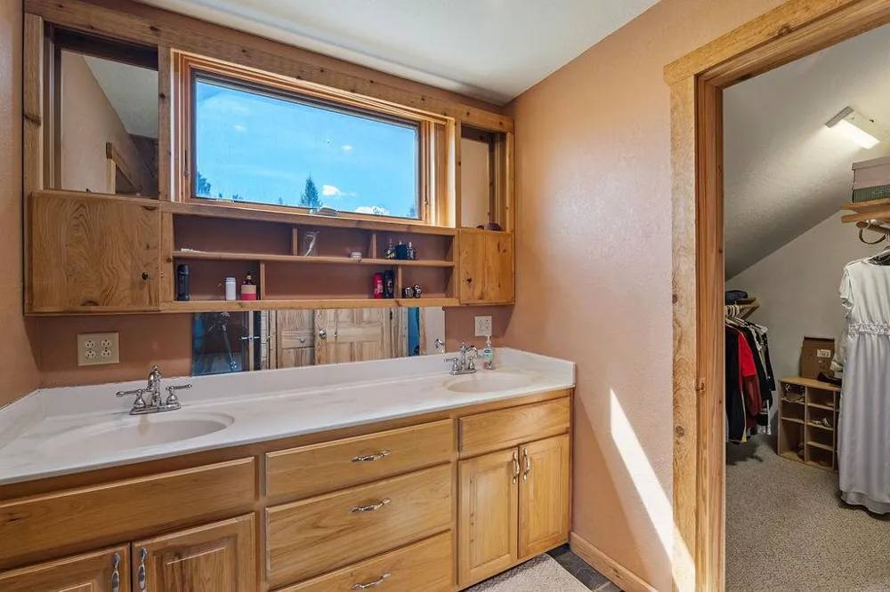 3874 County Road 138 Barnum, MN 55707
