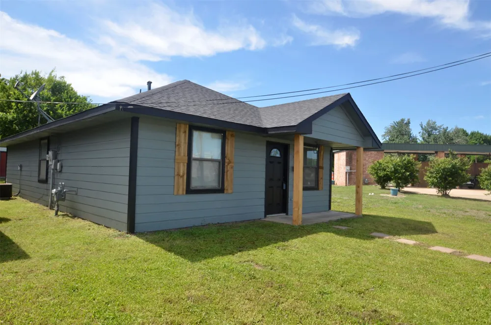 505 15th Street Honey Grove, TX 75446