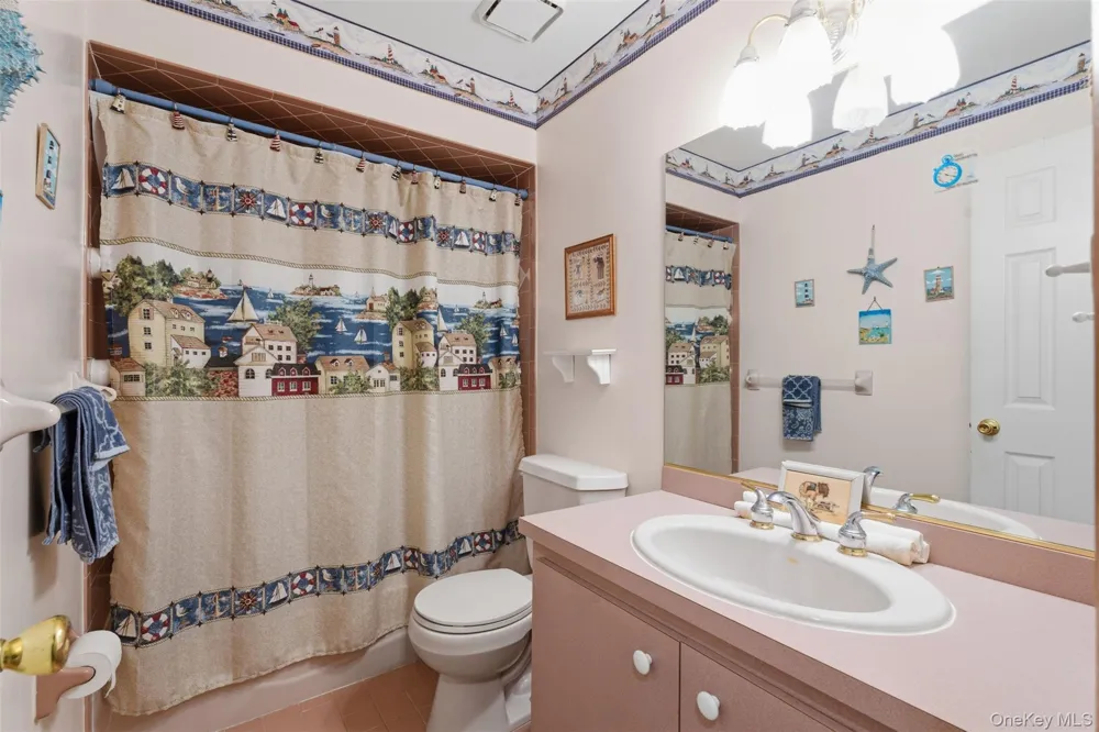 10 Sabin Drive Airmont, NY 10901