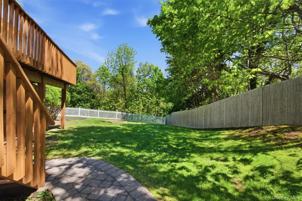 10 Sabin Drive Airmont, NY 10901