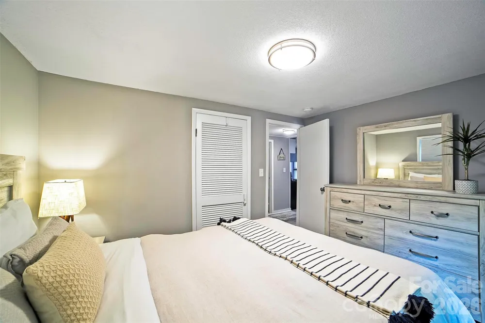22 Glenview Place Arden, NC 28704