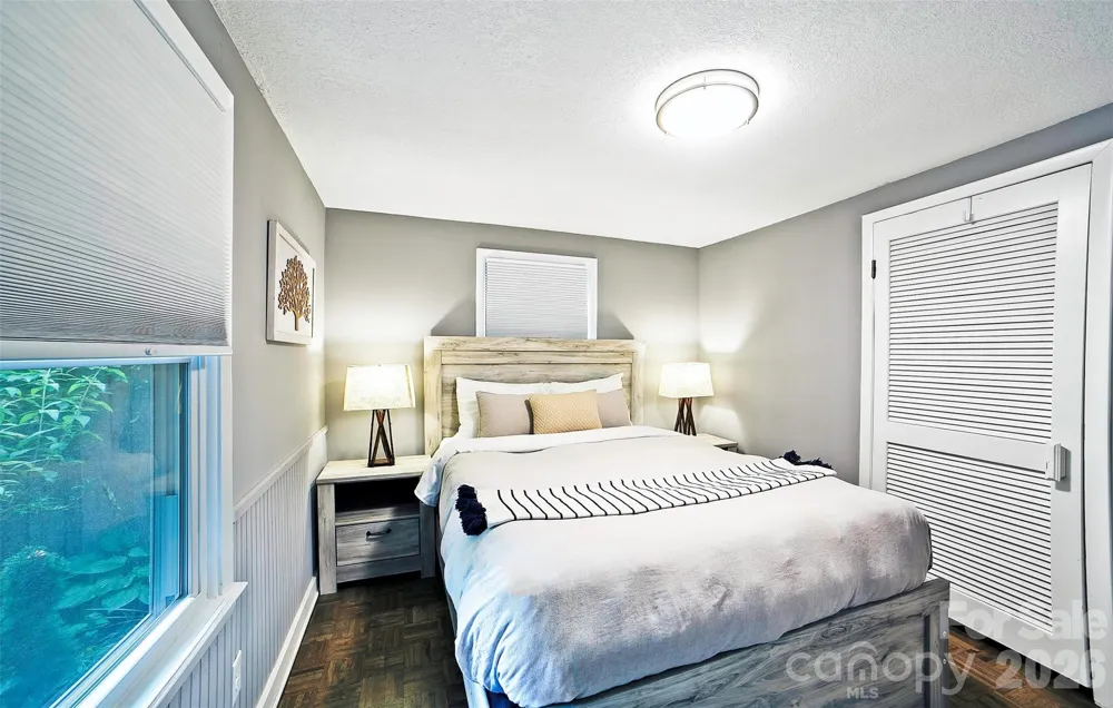 22 Glenview Place Arden, NC 28704