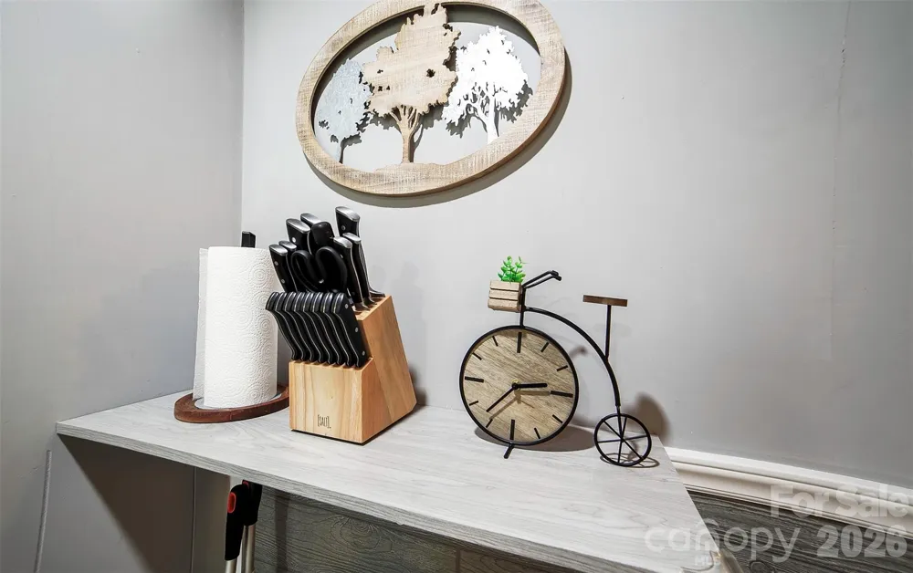 22 Glenview Place Arden, NC 28704
