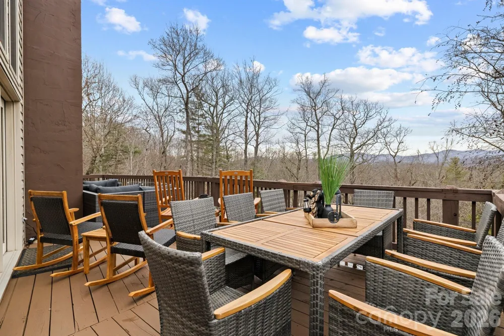 106 Bishop Cove Road Fairview, NC 28730