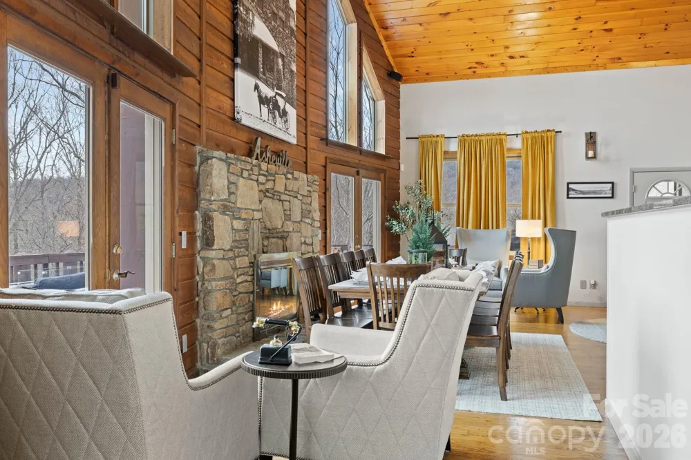 106 Bishop Cove Road Fairview, NC 28730