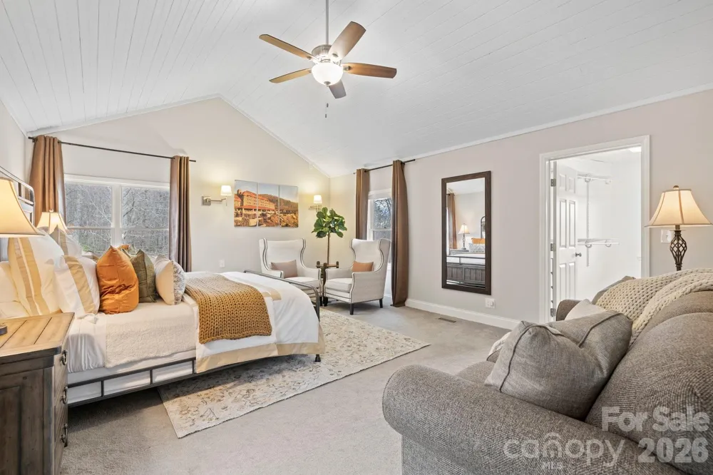 106 Bishop Cove Road Fairview, NC 28730
