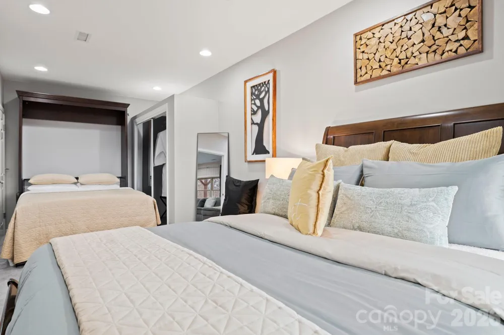 106 Bishop Cove Road Fairview, NC 28730