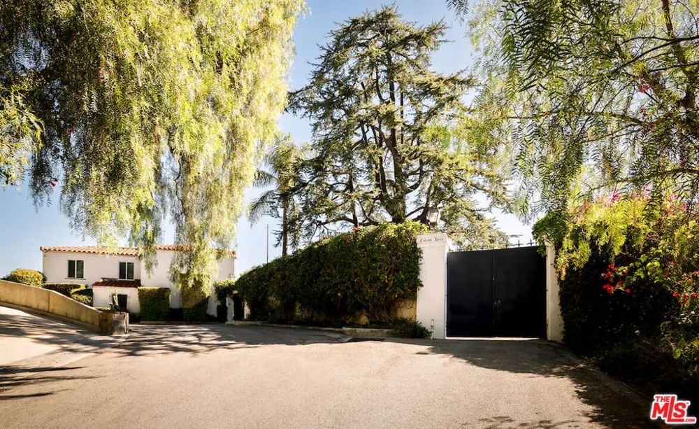 1436 Bella Drive Beverly Hills, CA 90210