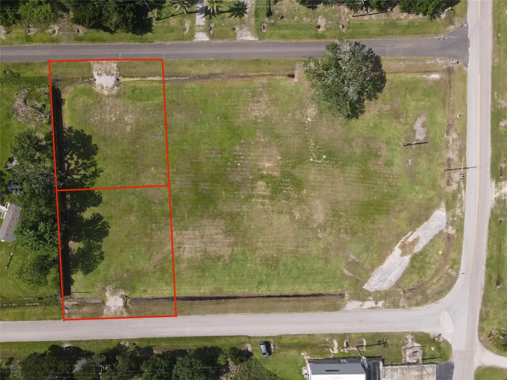 W Bayshore Drive Oak Island, TX 77514