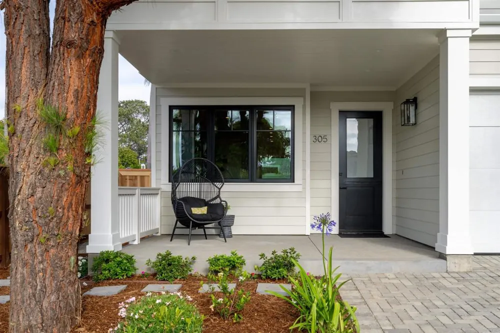 305 J AVENUE Coronado, CA 92118