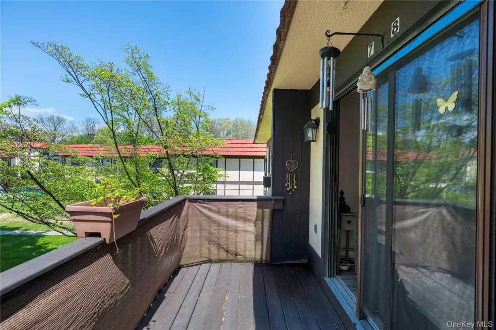 7 Loudon Drive #8 Fishkill, NY 12524