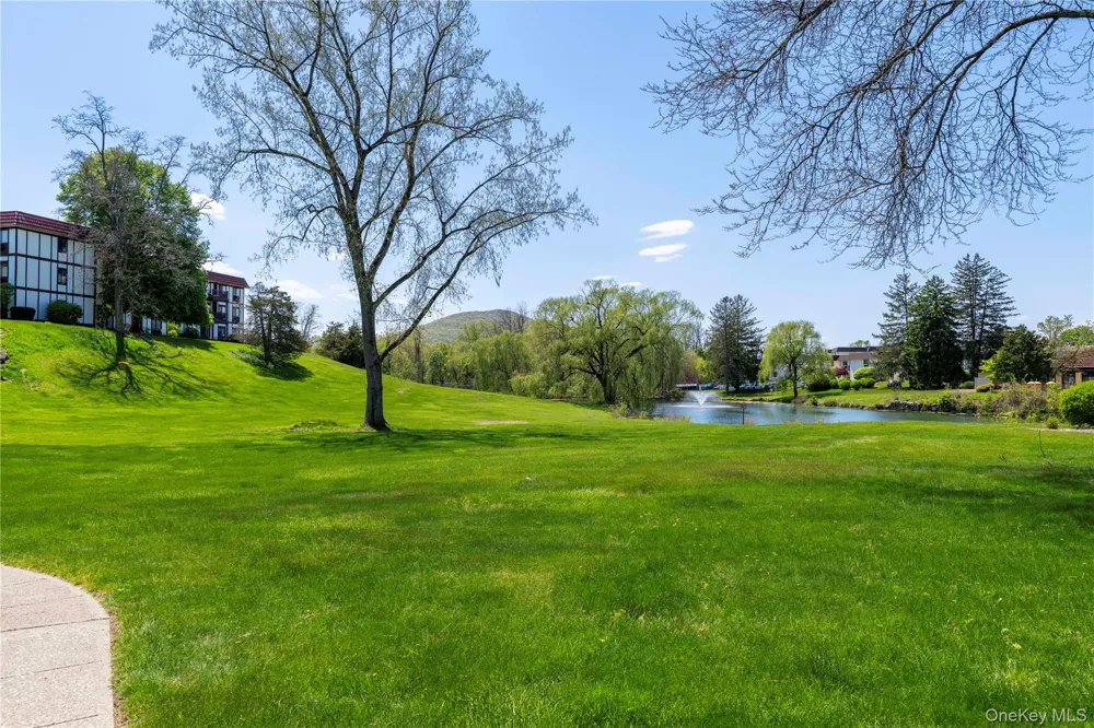 7 Loudon Drive #8 Fishkill, NY 12524