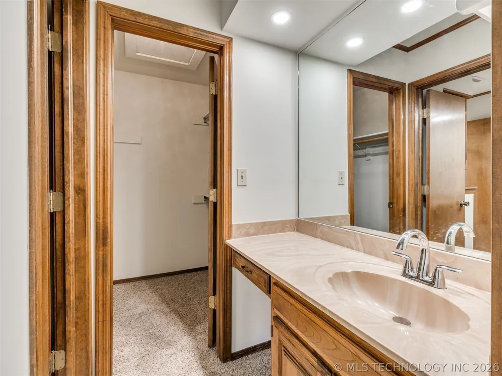 3324 W Washington Street #36 Broken Arrow, OK 74012
