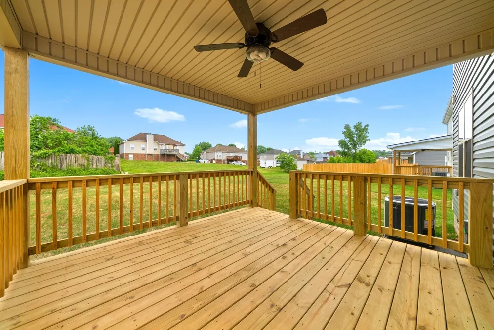 362 Cardinal Creek Clarksville, TN 37040
