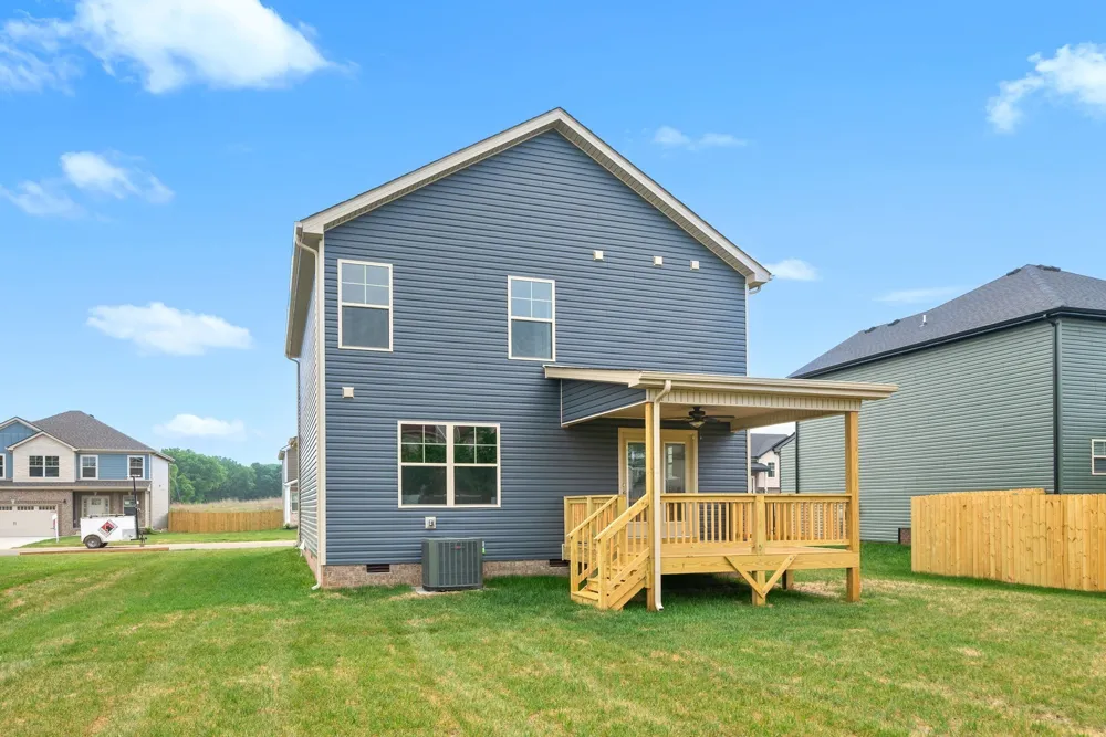 362 Cardinal Creek Clarksville, TN 37040
