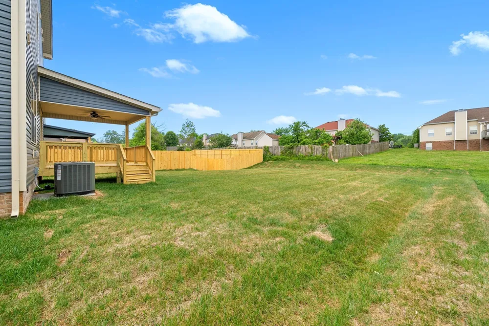 362 Cardinal Creek Clarksville, TN 37040