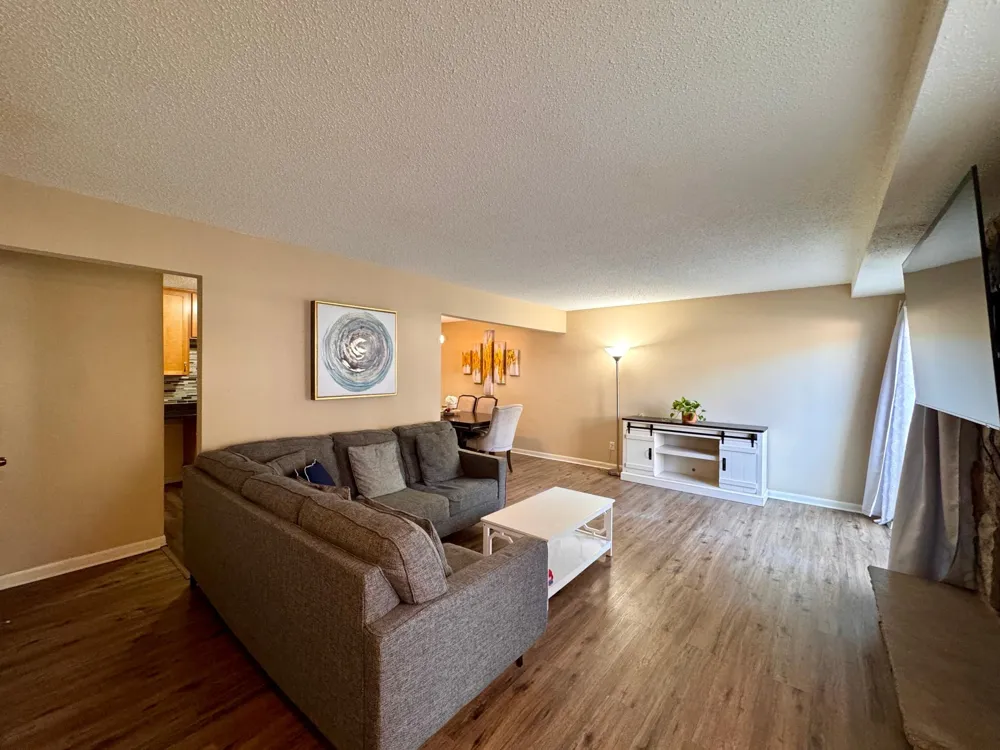 1271 Landmark Trail S Hopkins, MN 55343