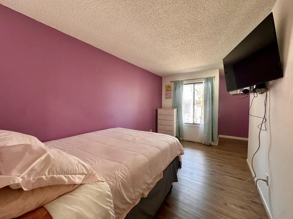 1271 Landmark Trail S Hopkins, MN 55343