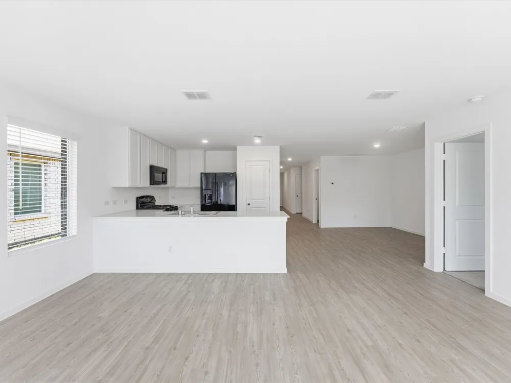 4952 Stonebridge Drive Ennis, TX 75119