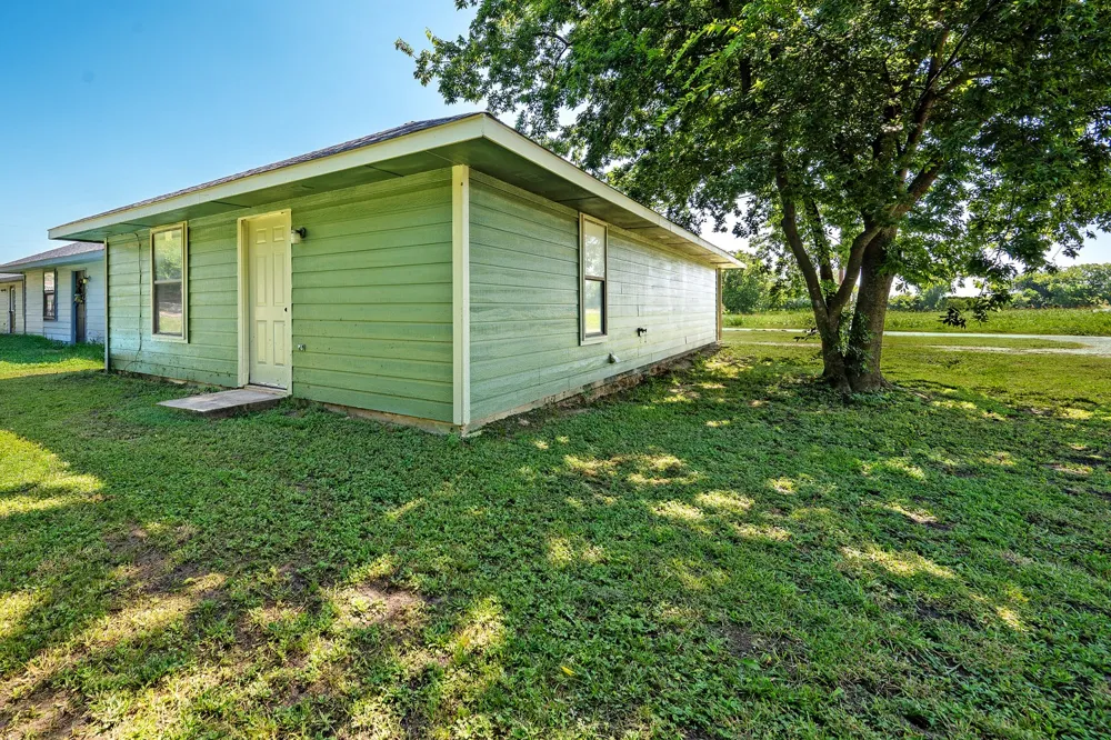 501 15th Street Honey Grove, TX 75446