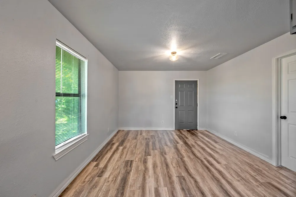 501 15th Street Honey Grove, TX 75446