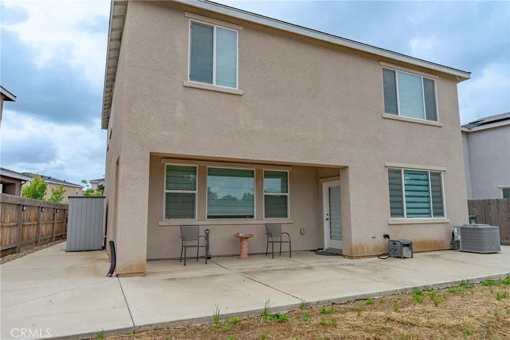 2413 Explorador Merced, CA 95340