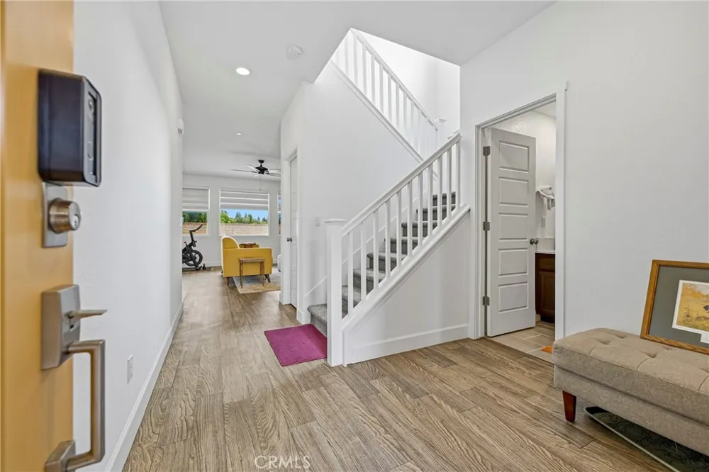 2413 Explorador Merced, CA 95340