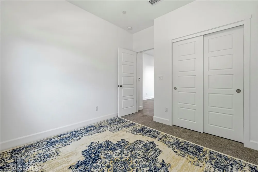 2413 Explorador Merced, CA 95340