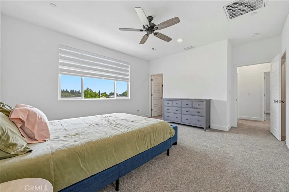 2413 Explorador Merced, CA 95340