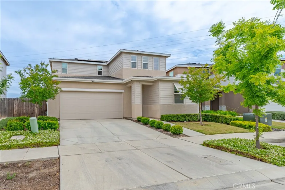 2413 Explorador Merced, CA 95340