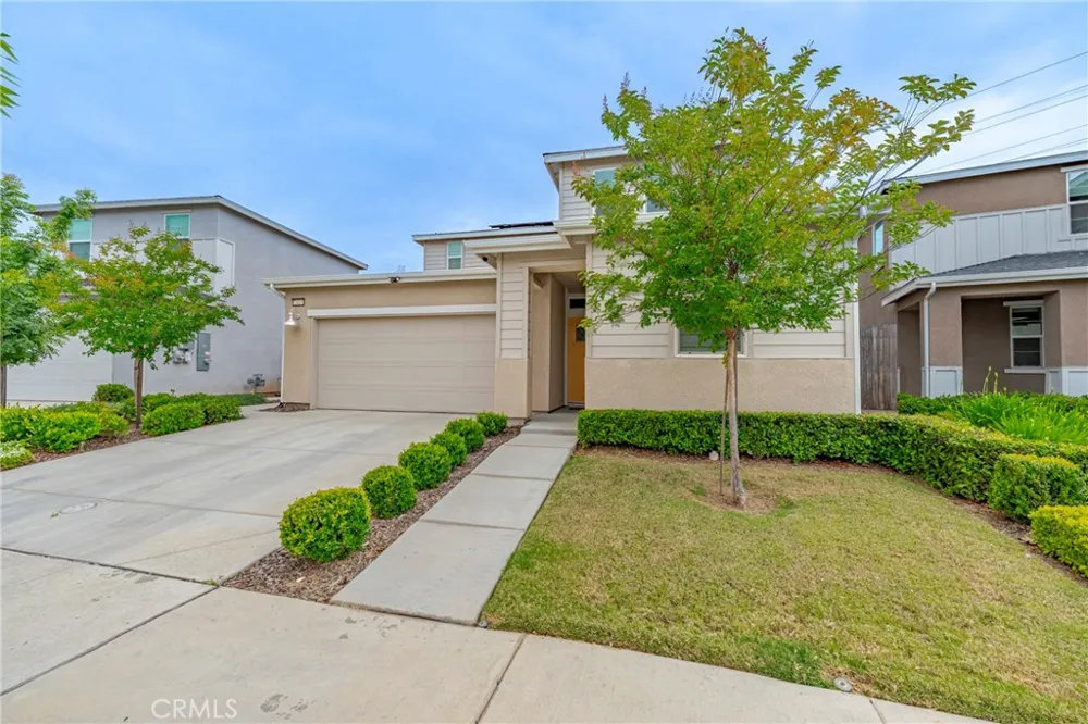 2413 Explorador Merced, CA 95340
