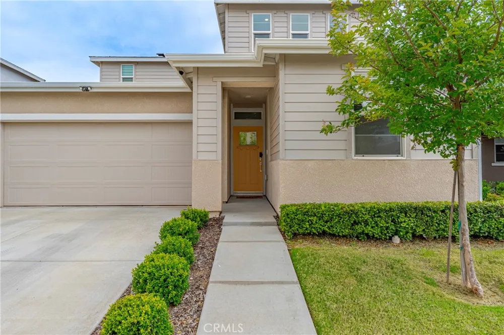 2413 Explorador Merced, CA 95340