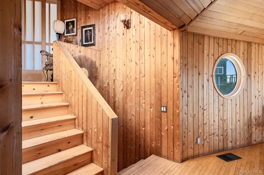 1 Steels Walk Water Island, NY 11772