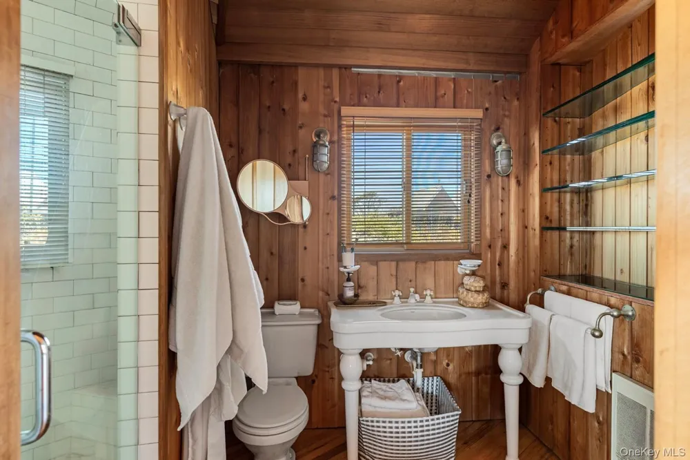 1 Steels Walk Water Island, NY 11772